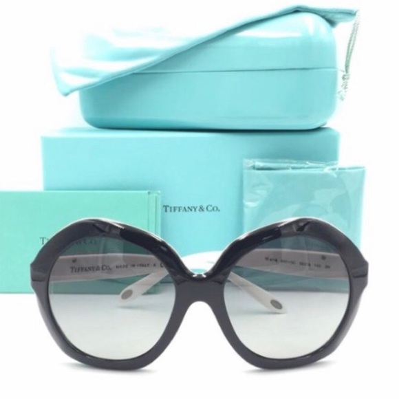 Tiffany & Co. Accessories - 2✨HP✨Tiffany &Co. 4116 Butterfly Sunglasses